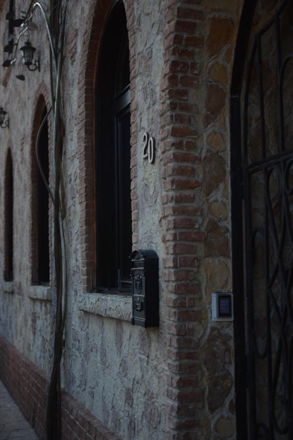 Gala - Guesthouse オラデア エクステリア 写真