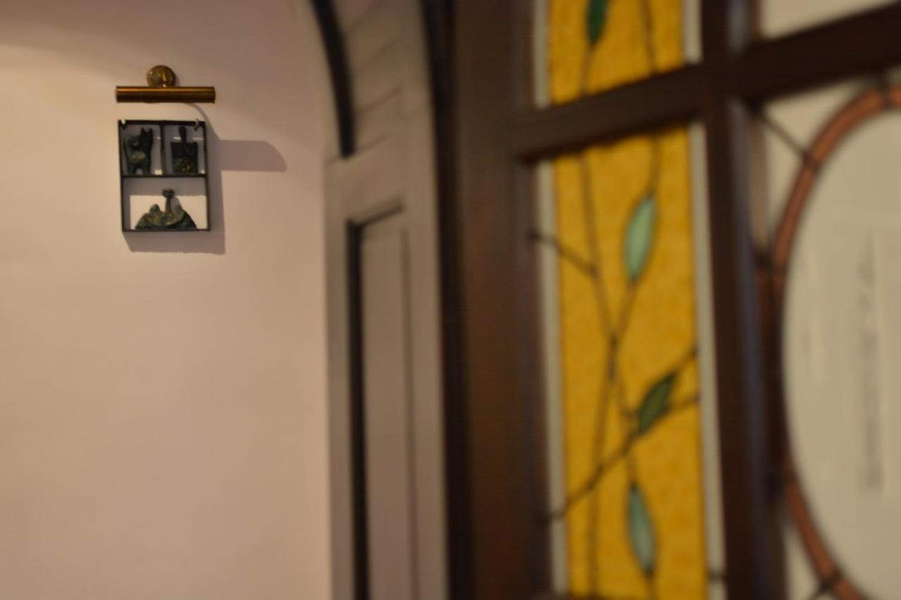 Gala - Guesthouse オラデア エクステリア 写真