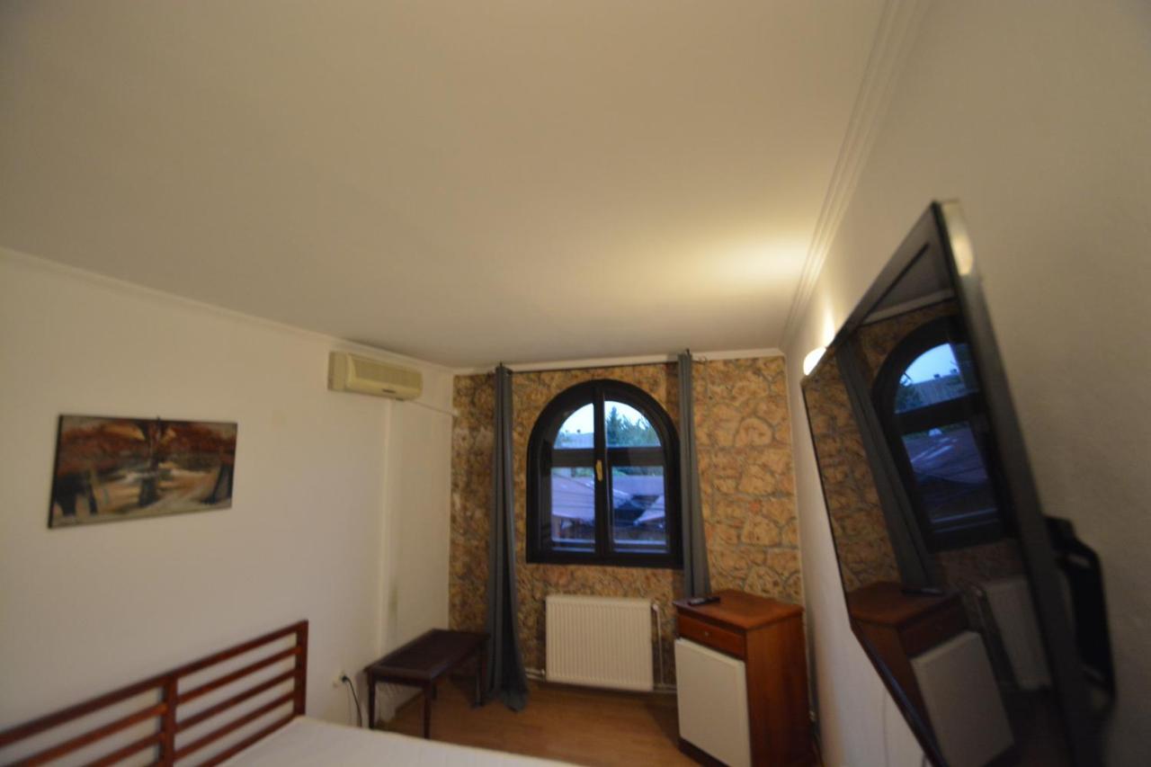 Gala - Guesthouse オラデア エクステリア 写真